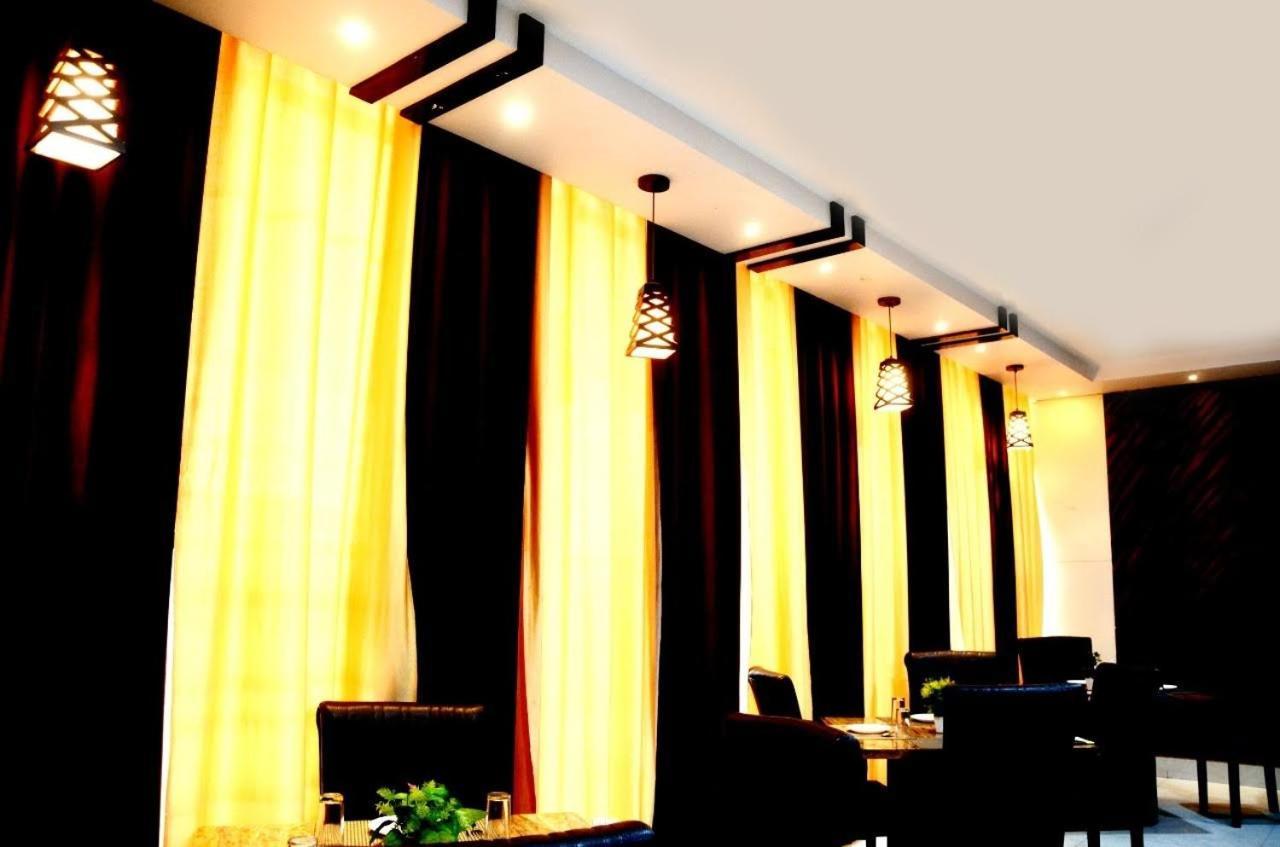 Taraji Resort Ayodhya エクステリア 写真